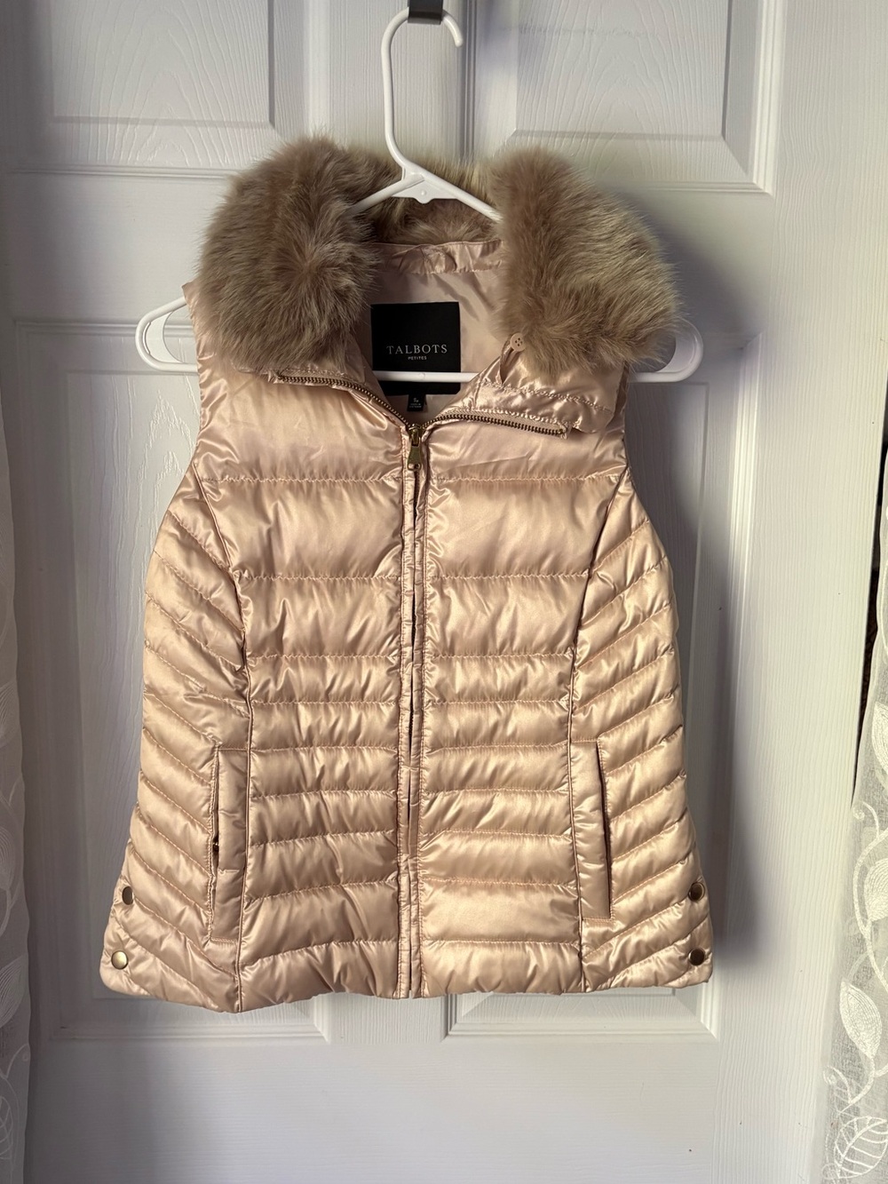 Talbots Faux Fur Collar Down Puffer Vest metallic full zip back cinching sz S P